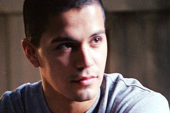 Jay_Hernandez16.jpg