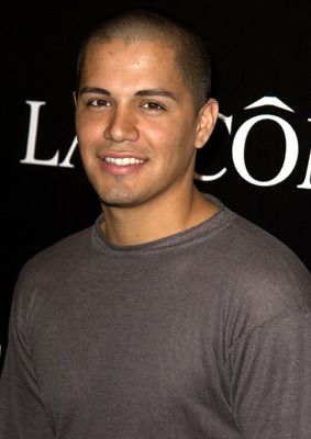 Jay_Hernandez22.jpg